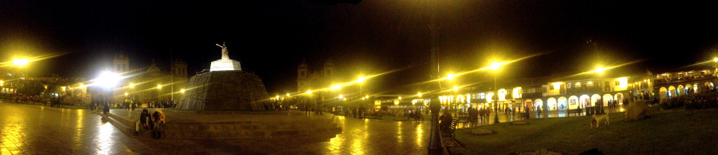 Plaza de Armas at night...