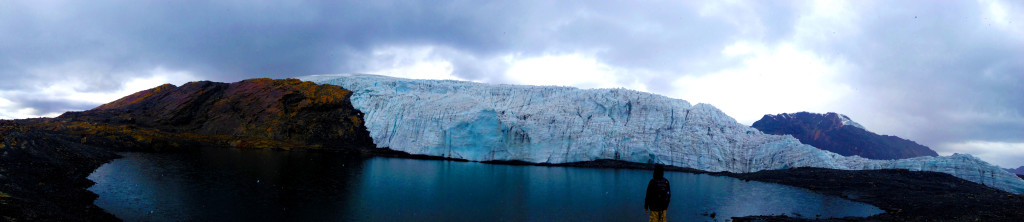 Glacier with lake